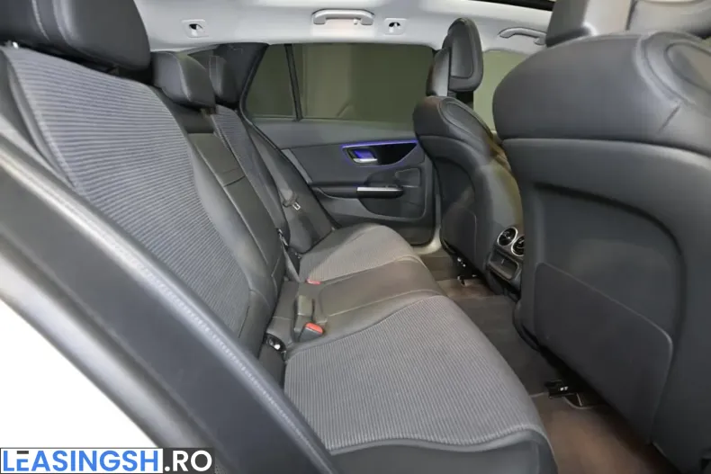 Mercedes-Benz C 220 (Clasa C) din 2023 cu 72.400 km - oferta MER224786 - foto 20
