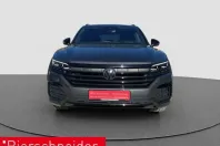 Volkswagen Touareg din 2022 cu 45.363 km - oferta VOL224788 - foto 3