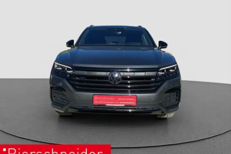 Volkswagen Touareg din 2022 cu 45.363 km - oferta VOL224788 - foto 3