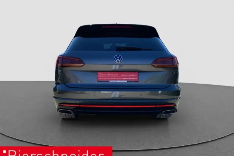 Volkswagen Touareg din 2022 cu 45.363 km - oferta VOL224788 - foto 6