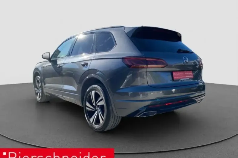 Volkswagen Touareg din 2022 cu 45.363 km - oferta VOL224788 - foto 7