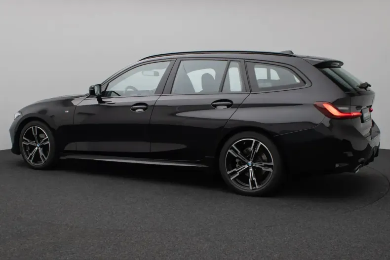 BMW 318d (Seria 3) din 2023 cu 41.039 km - oferta BMW224790 - foto 10