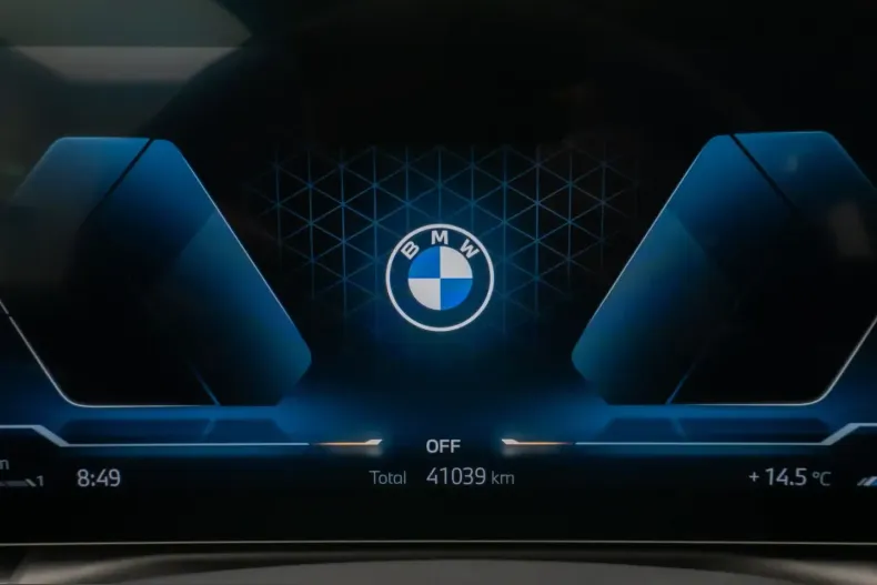 BMW 318d (Seria 3) din 2023 cu 41.039 km - oferta BMW224790 - foto 41