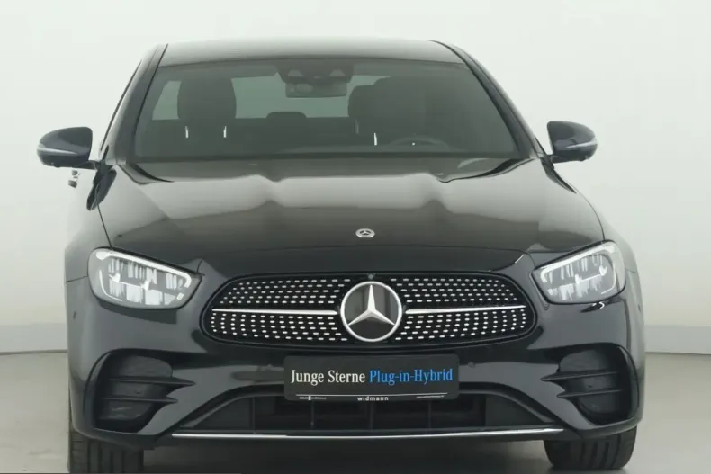 Mercedes-Benz E 300 (Clasa E) din 2022 cu 63.732 km - oferta MER224792 - foto 3