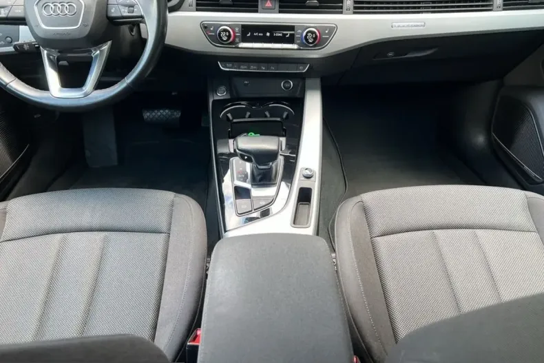 Audi A4 din 2022 cu 65.499 km - oferta AUD224794 - foto 9
