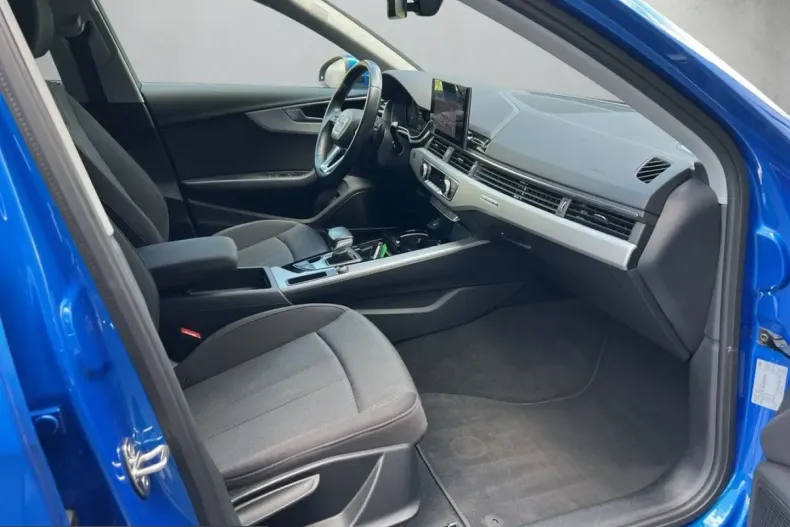 Audi A4 din 2022 cu 65.499 km - oferta AUD224794 - foto 13
