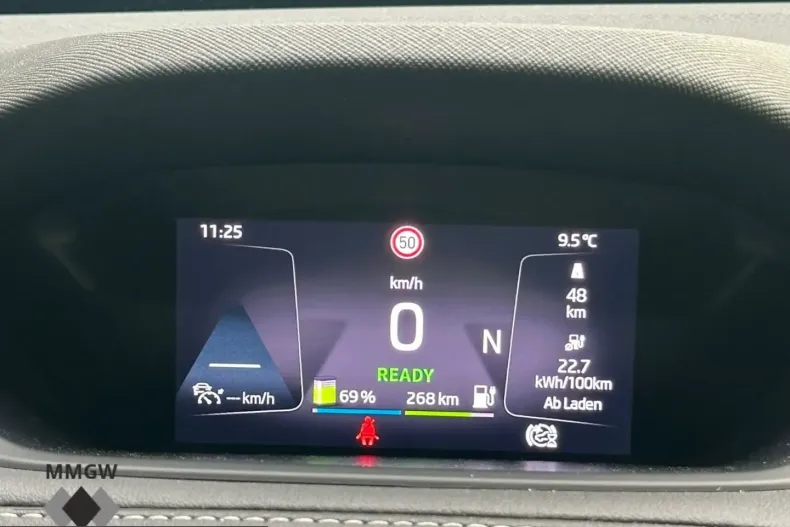 Skoda Enyaq din 2023 cu 55.319 km - oferta SKO224799 - foto 17