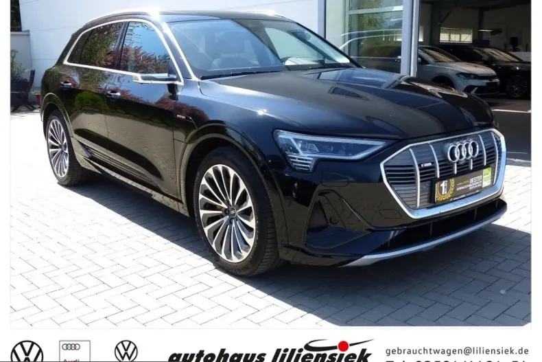 Audi e-tron din 2022 cu 61.150 km - oferta AUD224800 - foto 1