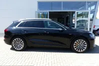 Audi e-tron din 2022 cu 61.150 km - oferta AUD224800 - foto 2