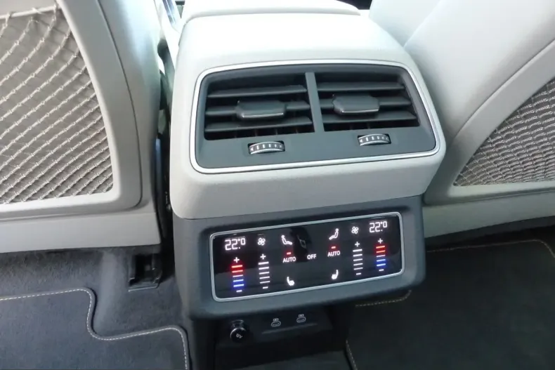 Audi e-tron din 2022 cu 61.150 km - oferta AUD224800 - foto 23