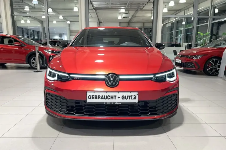 Volkswagen Golf din 2023 cu 32.890 km - oferta VOL224802 - foto 7