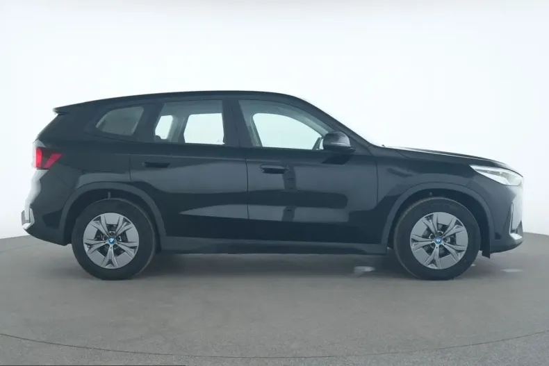 BMW iX1 (Seria X) din 2024 cu 25.896 km - oferta BMW224803 - foto 6
