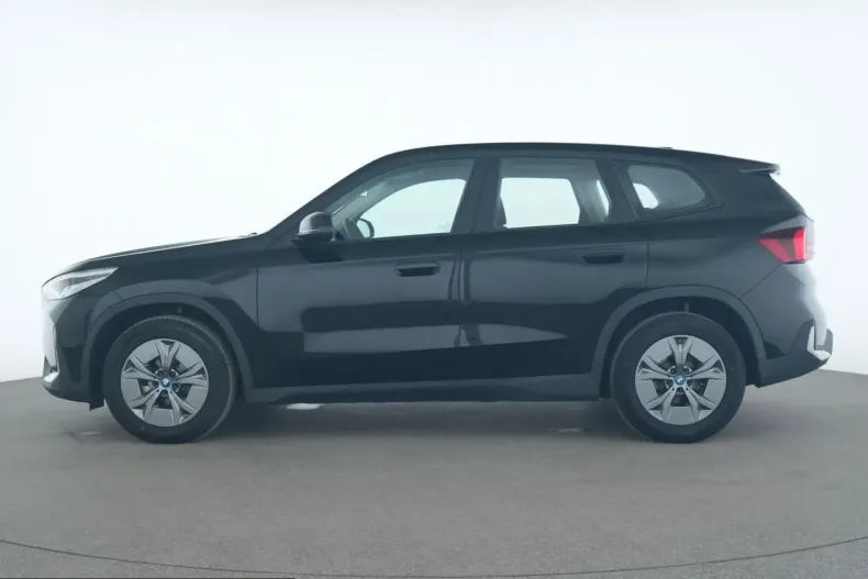 BMW iX1 (Seria X) din 2024 cu 25.896 km - oferta BMW224803 - foto 10