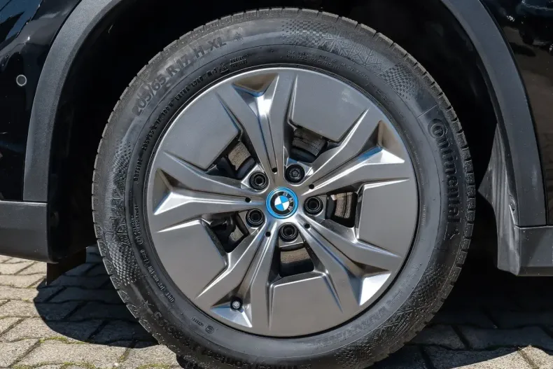 BMW iX1 (Seria X) din 2023 cu 69.969 km - oferta BMW224808 - foto 4