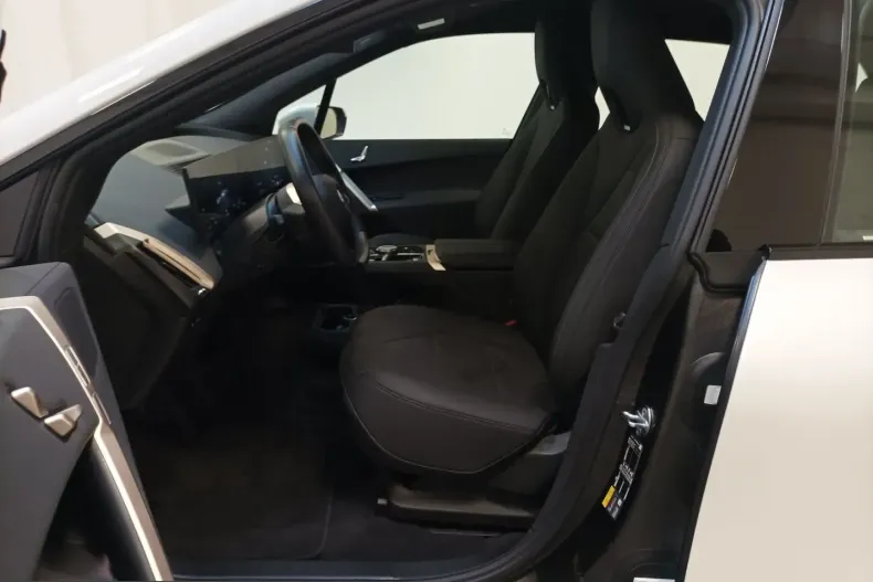 BMW iX din 2023 cu 21.126 km - oferta BMW224820 - foto 9