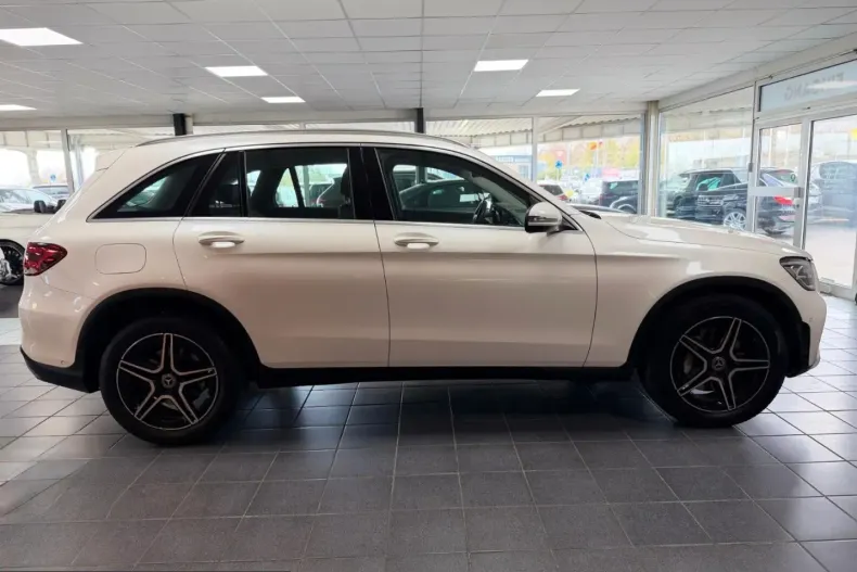 Mercedes-Benz GLC 220 (Clasa GLC) din 2022 cu 53.000 km - oferta MER224822 - foto 4
