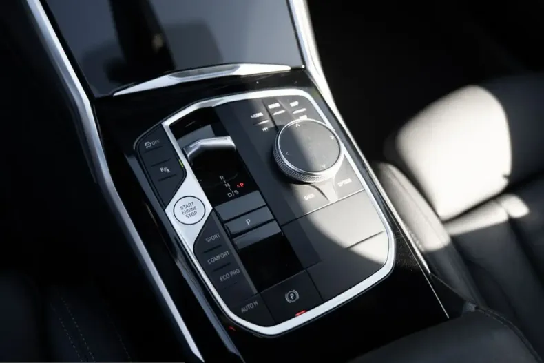 BMW 330 (Seria 3) din 2023 cu 74.252 km - oferta BMW224825 - foto 21