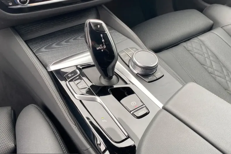 BMW 520 (Seria 5) din 2023 cu 72.000 km - oferta BMW224826 - foto 20