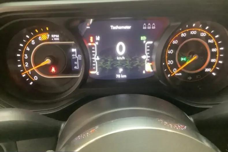 Jeep Wrangler din 2024 cu 12.500 km - oferta JEE224828 - foto 13