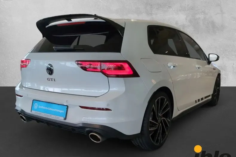 Volkswagen Golf din 2023 cu 59.610 km - oferta VOL224833 - foto 3