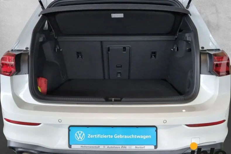 Volkswagen Golf din 2023 cu 59.610 km - oferta VOL224833 - foto 11