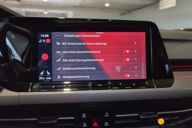 Volkswagen Golf din 2023 cu 59.610 km - oferta VOL224833 - foto 29