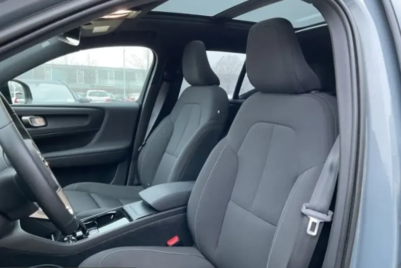 Volvo XC40 din 2022 cu 57.500 km - oferta VOL224838 - foto 16