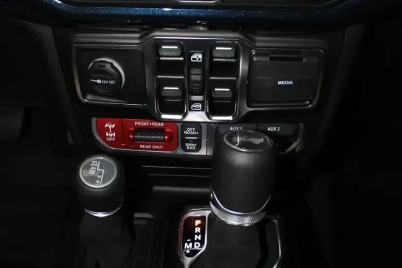 Jeep Wrangler din 2022 cu 25.890 km - oferta JEE224839 - foto 22