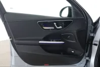 Mercedes-Benz C 220 (Clasa C) din 2025 cu 29.700 km - oferta MER224840 - foto 13