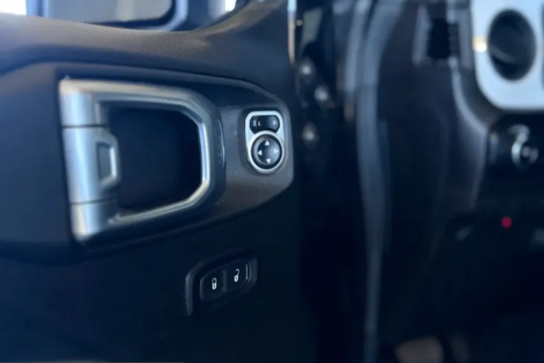 Jeep Wrangler din 2025 cu 18.985 km - oferta JEE224841 - foto 17