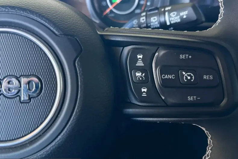 Jeep Wrangler din 2025 cu 18.985 km - oferta JEE224841 - foto 20