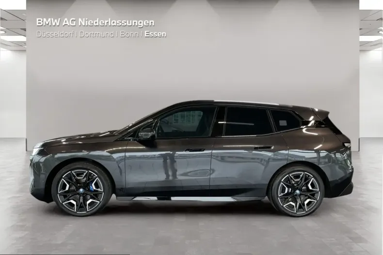 BMW iX din 2022 cu 71.103 km - oferta BMW224845 - foto 3