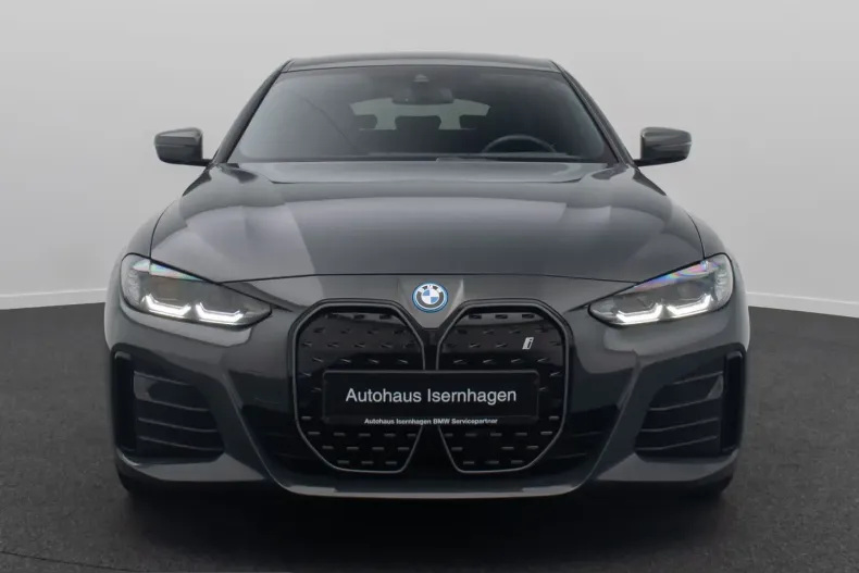 BMW i4 (Seria 4) din 2023 cu 58.700 km - oferta BMW224849 - foto 2