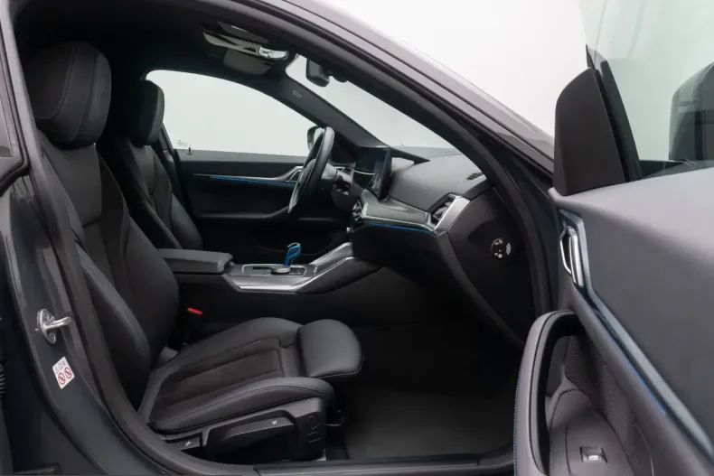 BMW i4 (Seria 4) din 2023 cu 58.700 km - oferta BMW224849 - foto 24