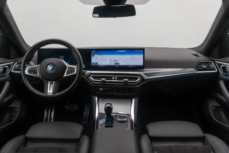 BMW i4 (Seria 4) din 2023 cu 58.700 km - oferta BMW224849 - foto 38