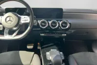Mercedes-Benz CLA 200 (Clasa CLA) din 2022 cu 45.255 km - oferta MER224856 - foto 12