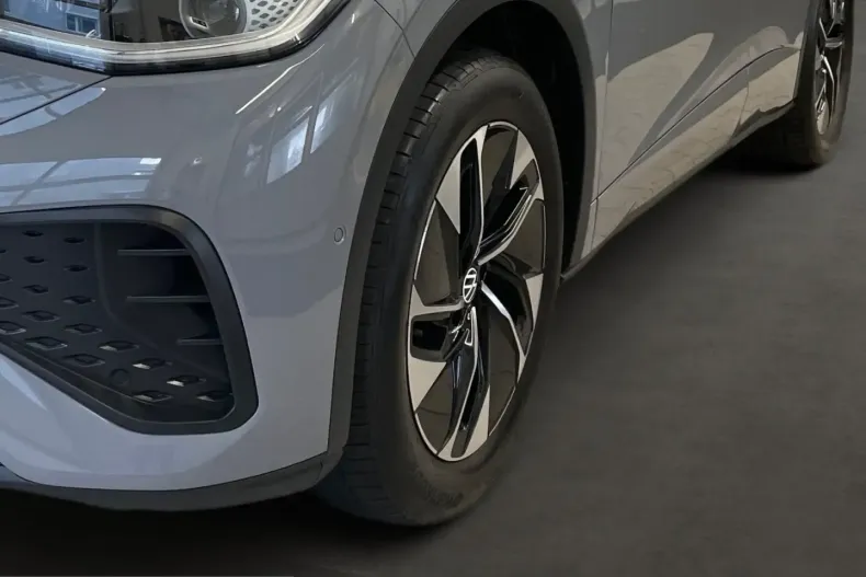 Volkswagen ID.5 din 2024 cu 48.080 km - oferta VOL224858 - foto 9