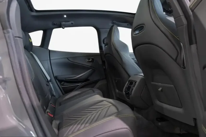 Aston Martin DBX din 2023 cu 28.583 km - oferta AST224860 - foto 13