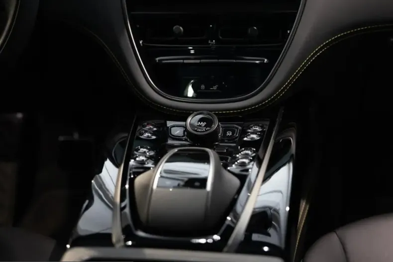 Aston Martin DBX din 2023 cu 28.583 km - oferta AST224860 - foto 22