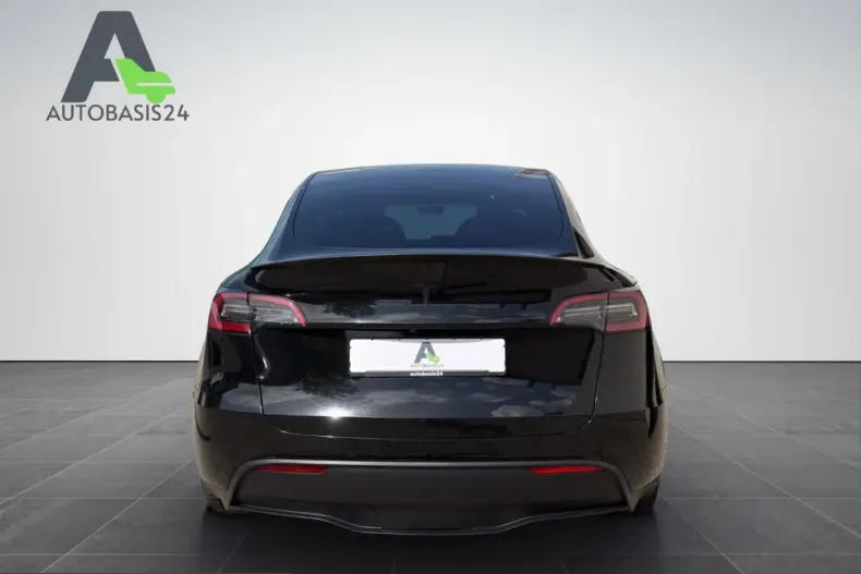 Tesla Model Y din 2022 cu 63.300 km - oferta TES224861 - foto 4