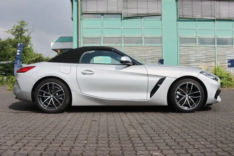 BMW Z4 (Seria Z) din 2022 cu 33.561 km - oferta BMW224864 - foto 3