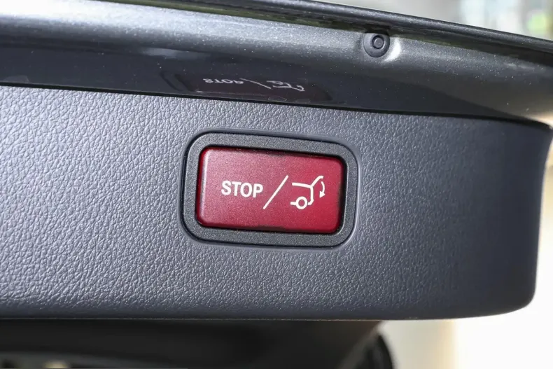 Mercedes-Benz C 180 (Clasa C) din 2023 cu 31.023 km - oferta MER224865 - foto 14