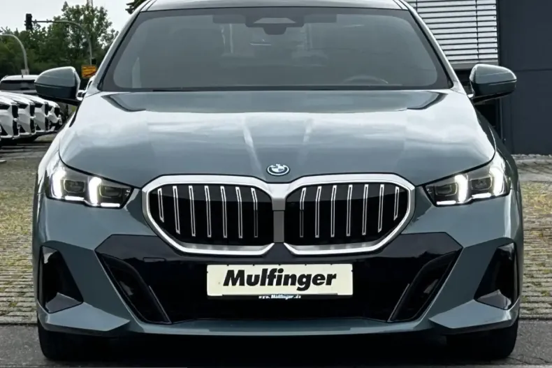 BMW 550 (Seria 5) din 2024 cu 21.265 km - oferta BMW224870 - foto 2