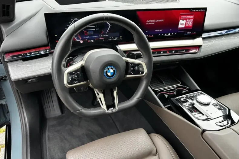BMW 550 (Seria 5) din 2024 cu 21.265 km - oferta BMW224870 - foto 10