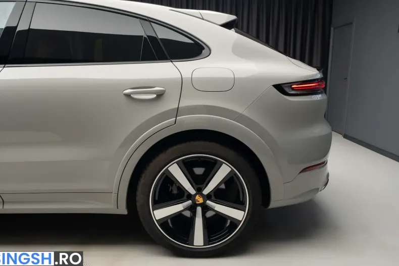 Porsche Cayenne din 2024 cu 10.900 km - oferta POR224874 - foto 10