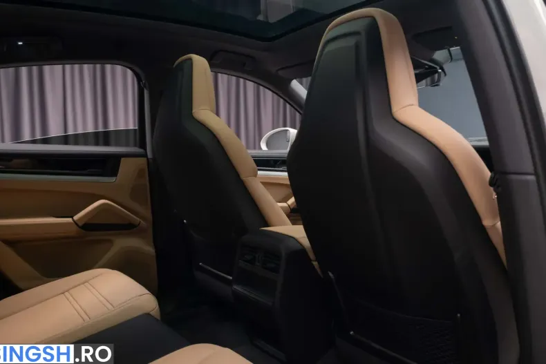 Porsche Cayenne din 2024 cu 10.900 km - oferta POR224874 - foto 38