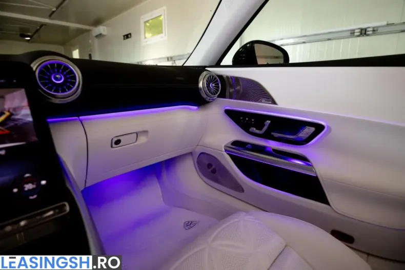Mercedes-Benz SL 680 (Clasa SL) din 2025 cu 240 km - oferta MER224878 - foto 34