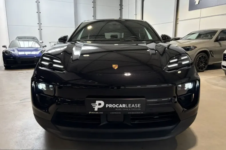 Porsche Macan din 2025 cu 22.000 km - oferta POR224880 - foto 2