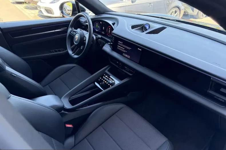 Porsche Macan din 2025 cu 22.000 km - oferta POR224880 - foto 15