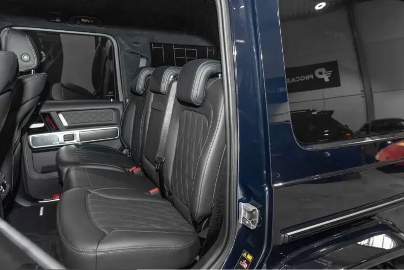 Mercedes-Benz G 63 AMG (Clasa G) din 2024 cu 15.000 km - oferta MER224881 - foto 10